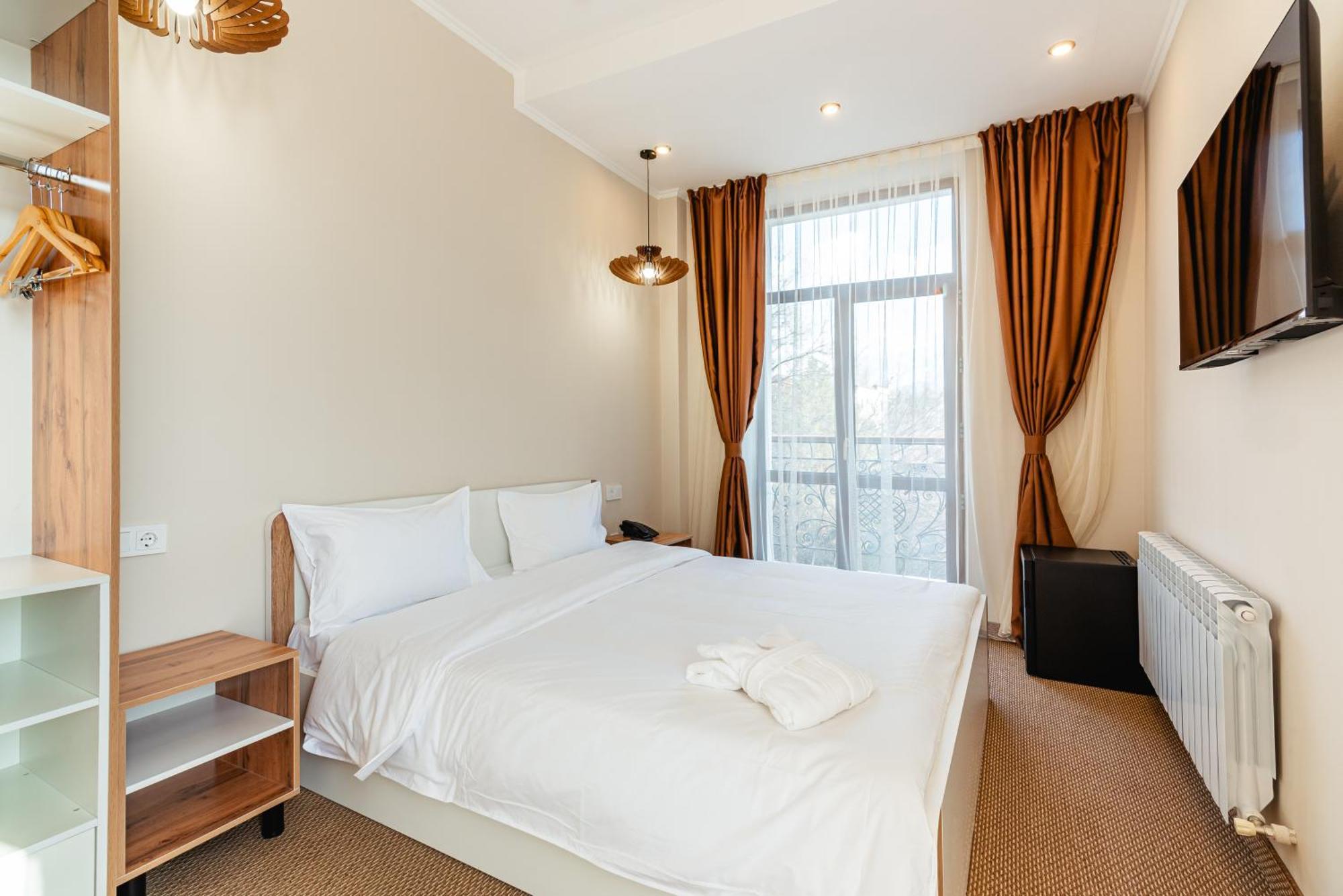 Aykun Hotel Almaty Luaran gambar