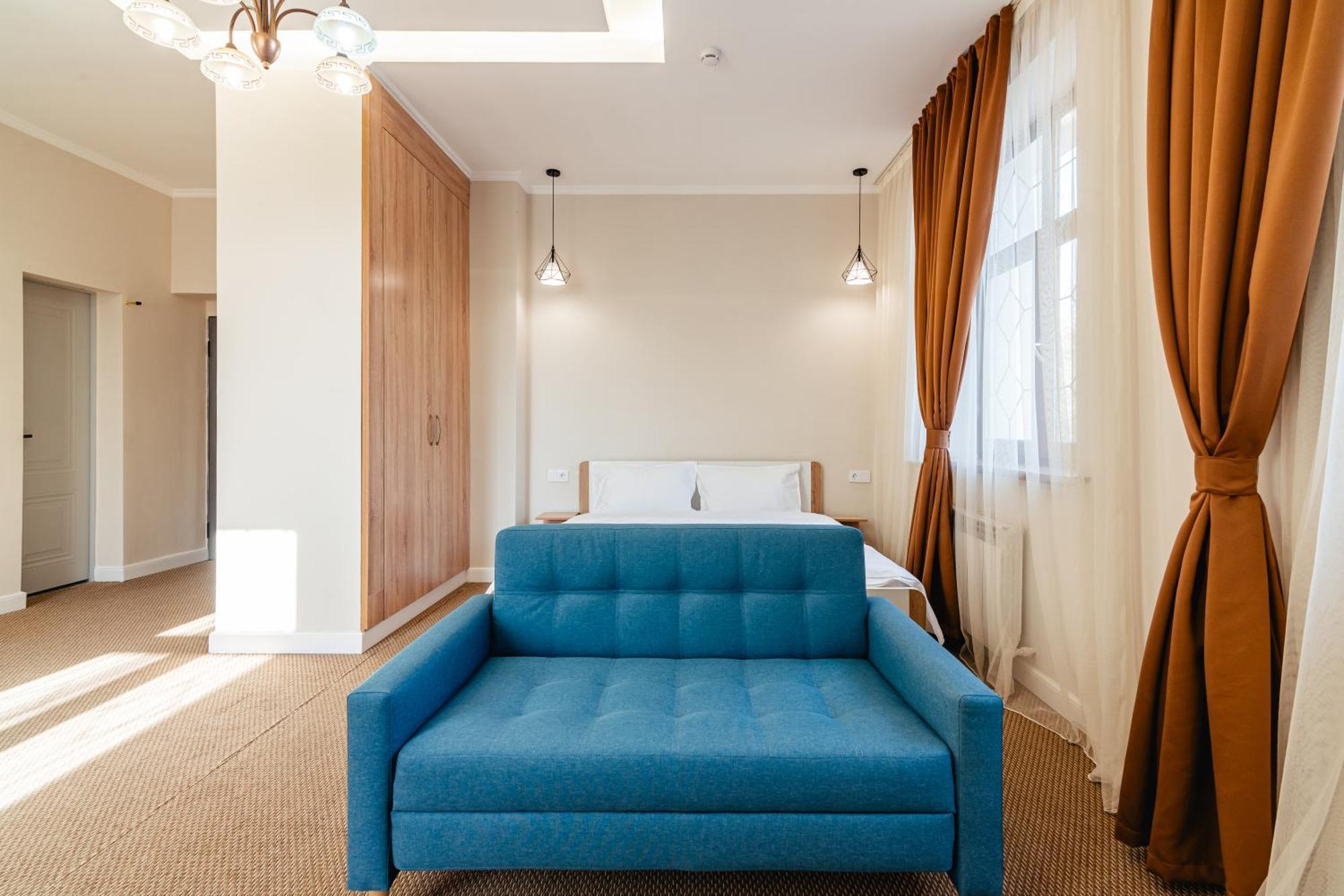 Aykun Hotel Almaty Luaran gambar